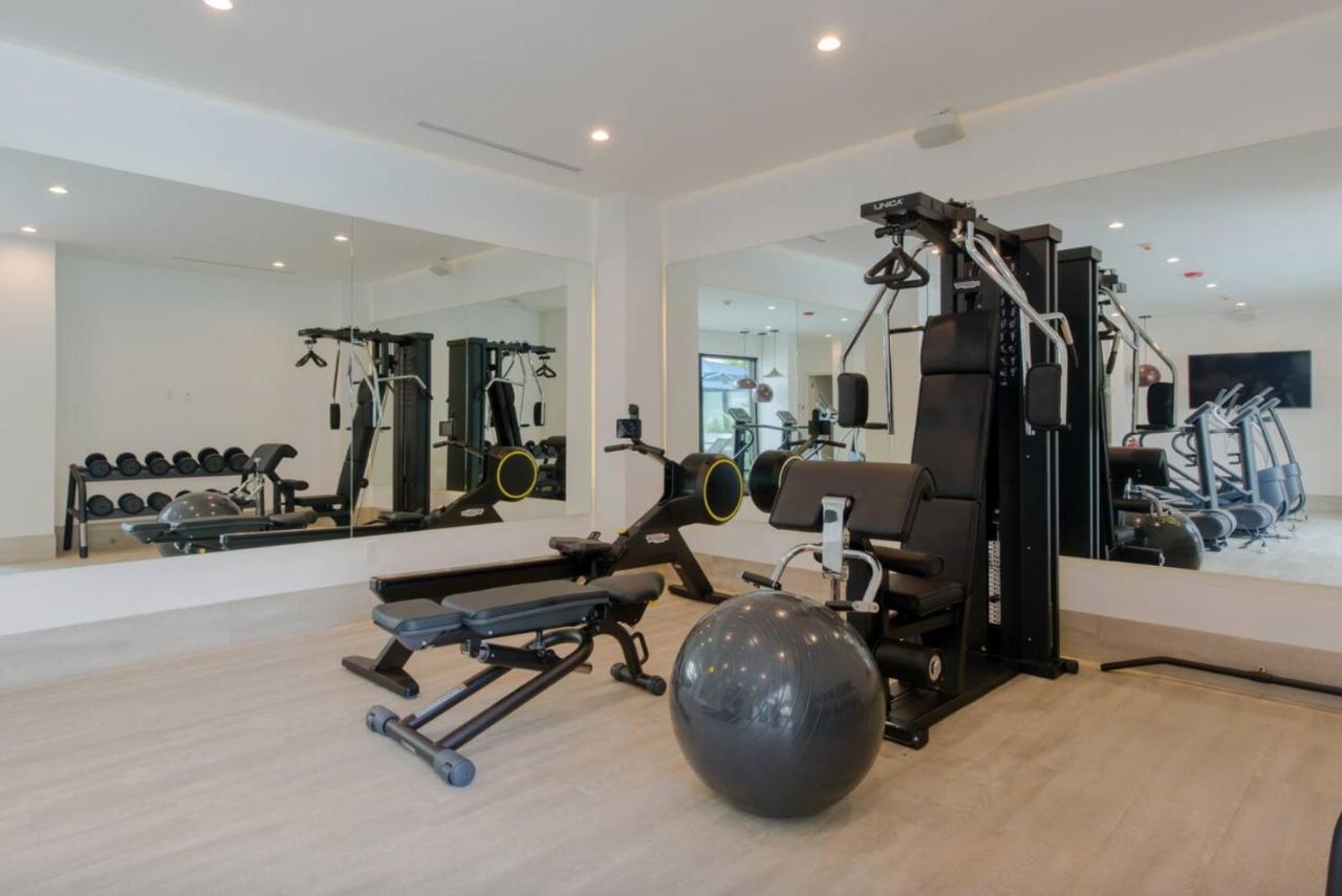 Astonishing Condo With Balcony In A Private Complex With Pool And Gym Playa del Carmen Bagian luar foto